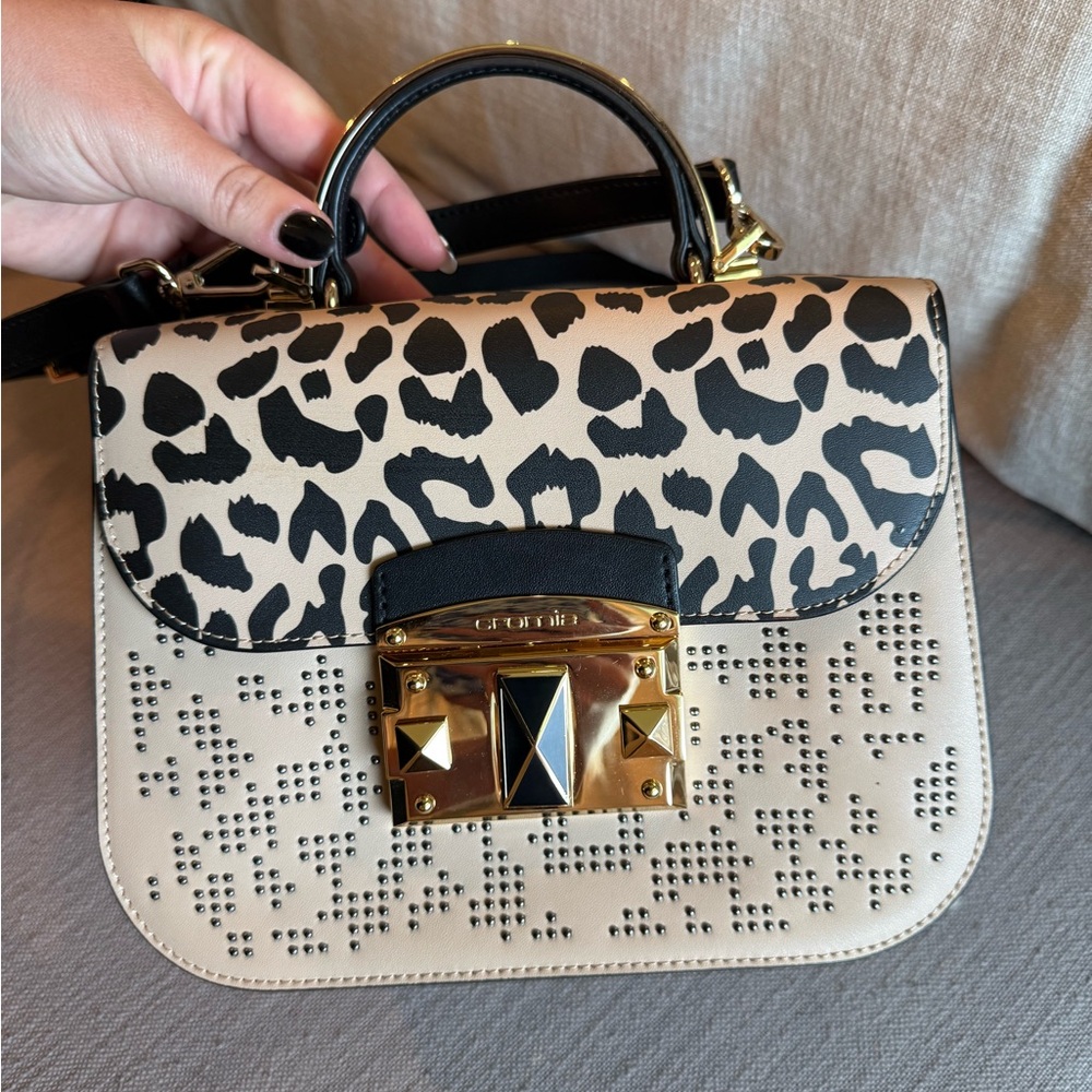 Cromia leather made in Italy Leopard Print Beige and Black Bag